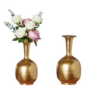 Vase décoratif en aluminium brossé doré artisanal avec dessus martelé, vase à fleurs pour le salon et la décoration de la maison - Product Image 2