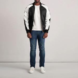 Chaqueta universitaria de satén blanco y negro Clarke con forro de poliéster acolchado y cierre de cremallera - Product Image 4