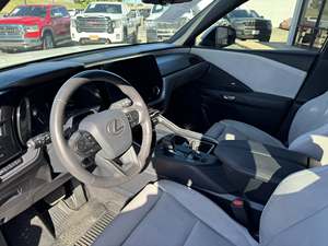 Lexus TX 350 Luxury Usado 2025 - Product Image 3