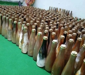 Vasos y accesorios de calidad estándar Botella de cuerno vikingo para el hogar y artículos de fiesta a un precio asequible - Product Image 3