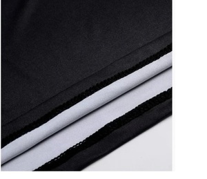 Top Selling Rash Guard Último estilo Ahora en New Hot Rate Calidad Premium El mejor material Posee su impresión - Product Image 6