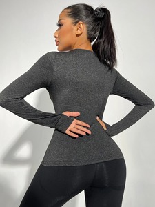 เสื้อยืดแขนยาวผ้าสแปนเด็กซ์แบบเรียบสำหรับผู้หญิงเสื้อยืดผ้าสแปนเด็กซ์เข้ารูปสำหรับออกกำลังกาย - Product Image 6