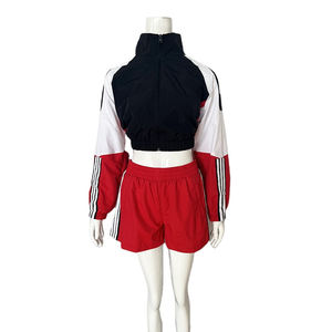 ขายส่งเสื้อผ้าปักลายลูกไม้แบบมีระบาย แต่งโบว์ ติดกระดุมเพชร ผ้ากำมะหยี่ ซิปด้านข้าง ลายทางหวานๆ เป็นมิตรกับสิ่งแวดล้อม รับทำโลโก้ตามสั่ง - Product Image 2