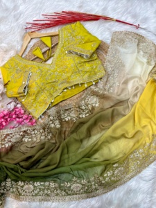 Soie Teby élégante avec impression et broderie de paillettes Saree fabricant et fournisseur en gros de Surat - Product Image 4