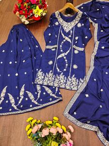 Conjunto Sharara de diseño indio-pakistaní, hermoso y elegante, en tela Vichitra, ideal para fiestas, bodas, eventos reales, uso tradicional y casual. - Product Image 4