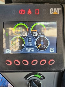 Minicargadora CAT 259D3 2023 en Excelentes Condiciones, Cargadora Compacta de Orugas con Capacidad de Carga Nominal de 40 Toneladas - Product Image 3