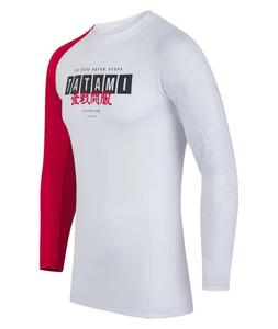 Camiseta de Protección Solar Blanca con Logotipos Blancos y Negros - Product Image 3