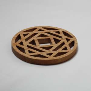 Eco-Friendly Natural <b>Wood</b> Carved <b>Trivet</b> Bumble Bee Pattern <b>Wood</b> Coaster for Hot Pots Sustainable Kitchenware Heat Insulation Pad - Product Image 6