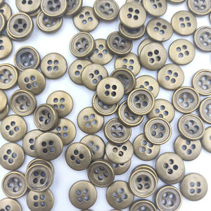 Botón Redondo de Plástico ABS de 18L con 4 Agujeros, Color Latón Antiguo, Ecológico para Ropa de Moda, Gran Venta - Product Image 2