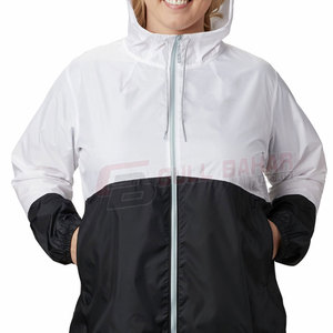 Veste coupe-vent pliable pour femme avec capuche pour les voyages d'hiver, la randonnée et les jours de pluie avec doublure en nylon-Vêtements de plein air - Product Image 1