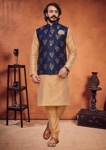 Collections de vêtements pour hommes de créateurs indiens pour la fabrication de mariages et la vente en gros de robes et de kurtas pour l'occasion - Product Image 3