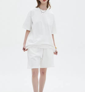 Shorts décontractés d'été pour homme en coton respirant French Terry, avec logo personnalisé, effet délavé, imprimé vintage et décoloré par le soleil, ensemble deux pièces uni à manches courtes - Product Image 4