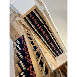 High Quality Modern Vintage Stair Rugs Modern Flat Woven Eco Friendly Wool Stair Rugs for Home Decor Carpet From ITHL - Product Image 1