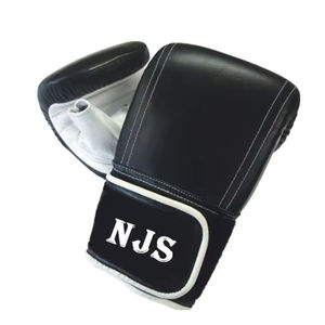 ถุงมือชกมวยหนังแท้สีดำสำหรับฝึกมวยมีฉากกีฬากลางแจ้ง - Product Image 1