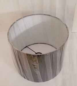 Abat-jour en tissu de lin conique moderne de luxe personnalisé, fait à la main, écologique, léger, avec clip papillon pour les abat-jour d'hôtel - Product Image 3