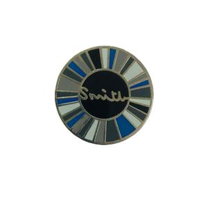 Mancuernillas Redondas Modernas de Zinc Dorado Personalizadas con Impresión de Corte Troquelado con Temática Musical y de Amor para Mujer - Regalo de Año Nuevo y Aniversario - Product Image 4