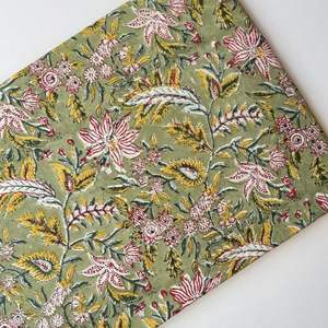 Tela de Algodón Cambray con Estampado Tradicional Jaipuri, 60x60 cm - Product Image 1
