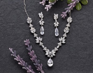 Elegante collar de diamantes cultivados en laboratorio de plata esterlina con pendientes, joyería personalizada, excelente corte, regalo increíble y único para ella - Product Image 5