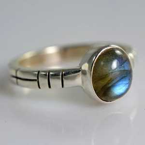 Boho Chic Labradorite Oval Cut 925 Sterling Silver Handmade Ring Perfect November Birthstone Jewelry Gift for Her Birthday - Product Image 6