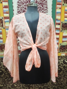 Hecho a mano Boho Hippie estilo Vintage seda Sari modesta blusa corta Crop Top Cinturón estampado Floral mangas campana transpirable fiesta de verano - Product Image 5