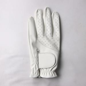Fabrication de gants de golf Personnalisez les gants de golf durables en microfibre pour hommes, minces et confortables, de haute qualité, au meilleur prix - Product Image 5