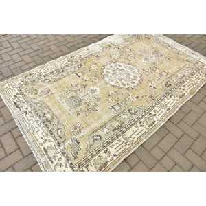 Vintage Rug, 4.9x8.1 ft Turkish Rug, <b>Brown</b> Floral <b>Wool</b> Rug - Product Image 2
