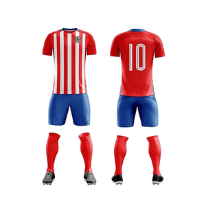Fabricant OEM d'uniformes de football, ensemble de maillot et short d'équipe de haute qualité, léger et respirant, conçu pour l'entraînement et la compétition - Product Image 6