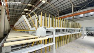 Panneau sandwich d'isolation métallique écologique pour mur extérieur en mousse PIR pour salle blanche, bâtiment de stockage à froid à usage industriel - Product Image 3