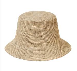 Chapeau de pêcheur en raphia fait main, tendance et décontracté, pour les voyages en plein air, la protection solaire et l'ombrage. - Product Image 3