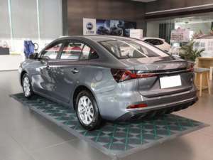 Roewe I5 2023 1.5L Edición Confort Manual, Sedán Compacto, Vehículo Económico y Práctico con Transmisión Manual - Product Image 2