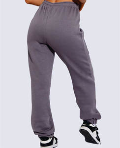 طقم نسائي شتوي من قطعتين بغطاء رأس طويل وشعار مخصص، بدلة رياضية قطنية مريحة - Product Image 6