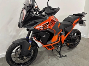 ใหม่ 2023 1290 Super Adventure S 2959 ไมล์ ชุดอุปกรณ์ครบครัน เบาะนั่ง Ergo Riders ประสิทธิภาพสูง พร้อมส่งทั่วโลก - Product Image 2