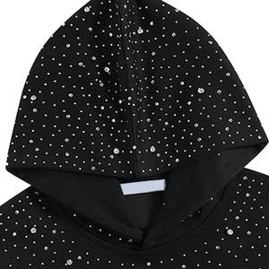 Sweat à capuche tendance avec strass, idéal pour un usage quotidien décontracté, doté d'un design accrocheur avec des strass pour hommes - Product Image 4