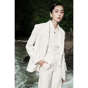 Bon prix vestes pour femmes poches avant personnalisé marque Audrey revers veste bois métier à tisser tissu blanc Vietnam usine - Product Image 1