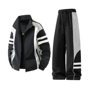 Custom Logo Printed Breathable Eco-Friendly Men's Lightweight Streetwear Activewear Solid Black Design Winter Tracksuits - Product Image 1