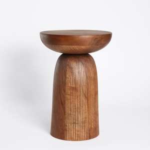 Taburete de Madera con Atractivo Estético que Mejora la Decoración Interior con Textura de Madera Natural y Acabado Elegante - Product Image 1