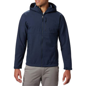 Venta caliente chaqueta Softshell impermeable personalizada para hombres diseñada para deportes al aire libre, con cintas reflectantes para visibilidad - Product Image 5