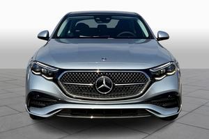 Mercedes-Benz Clase E E 350 2025 con Bajo Kilometraje - Listo para Enviar - Product Image 3