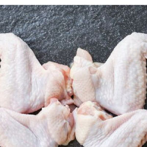 Fournisseur en gros de poulet entier congelé halal brésilien, abattu de manière hygiénique, riche en protéines, viande de volaille pour les restaurants - Product Image 1