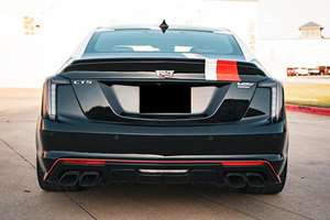 2025 CTS 668 ch Turbo Automatique Sièges en Cuir Légers R21 Faible Kilométrage et Prix en Stock Prêt à l'Expédition Gauche AWD - Product Image 2