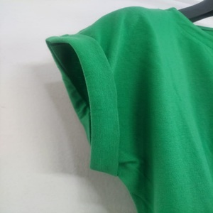 เสื้อยืดผู้หญิงแฟชั่นทรงเข้ารูป ปี 2025-2026 ขายส่ง เสื้อยืดแขนสั้นผ้าฝ้ายสำหรับฤดูร้อน ส่งตรงจากโรงงาน สไตล์ลำลอง แขนสั้น สีพื้น - Product Image 5