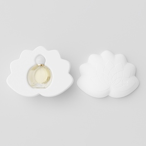 Base moulée en pulpe <span class=keywords><strong>de</strong></span> fournisseur <span class=keywords><strong>de</strong></span> boîte d'emballage <span class=keywords><strong>de</strong></span> parfum <span class=keywords><strong>de</strong></span> fleur <span class=keywords><strong>de</strong></span> lotus biodégradable avec la boîte <span class=keywords><strong>de</strong></span> parfum <span class=keywords><strong>de</strong></span> modèle <span class=keywords><strong>de</strong></span> pétale en relief - Product Image 3