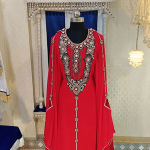 Caftan takchita islamique au design unique rouge - Product Image 1