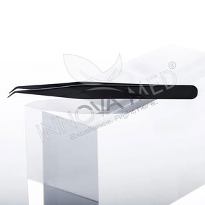 Pince à épiler professionnelle en acier inoxydable sur mesure, NOUVELLE, avec pointes en fibre antistatiques, pour une préhension parfaite des cils. - Product Image 1