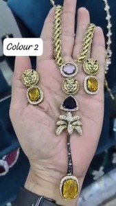 ชุดสร้อยคอคุณภาพพรีเมียมสุดหรู เข้ากับทั้งชุดสไตล์ชาติพันธุ์และตะวันตก เหมาะสำหรับงานปาร์ตี้ เครื่องประดับที่ได้แรงบันดาลใจจากคนดัง - Product Image 2