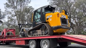 รถตักล้อยาง JCB 260T สีเหลืองมือสอง เครื่องยนต์ดีเซล Kohler ความจุบุ้งกี๋ 0.31 ลูกบาศก์เมตร รับประกัน 1 ปี ระบบไฮดรอลิก HYDAC คุณภาพสูง - Product Image 3