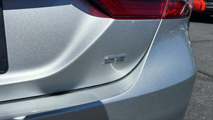 (JY) Camry SE 2023 usado en excelente estado - Product Image 2