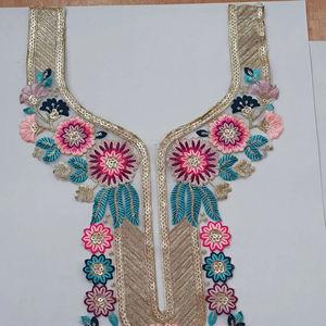 Parches de cuello redondo a medida con cuello bordado para ropa informal y formal - Product Image 1