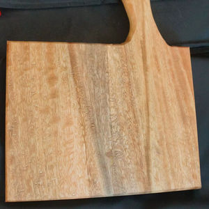 Planche à découper et à servir en bois massif avec poignée pour couper, hacher, servir du pain, du fromage, des fruits et des aliments quotidiens - Product Image 1