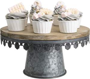 Best Seller Cake Stand de metal recubierto de oro Cake Stand de 3 niveles de alta calidad al por mayor elegante Cake Stand en calidad premium - Product Image 3